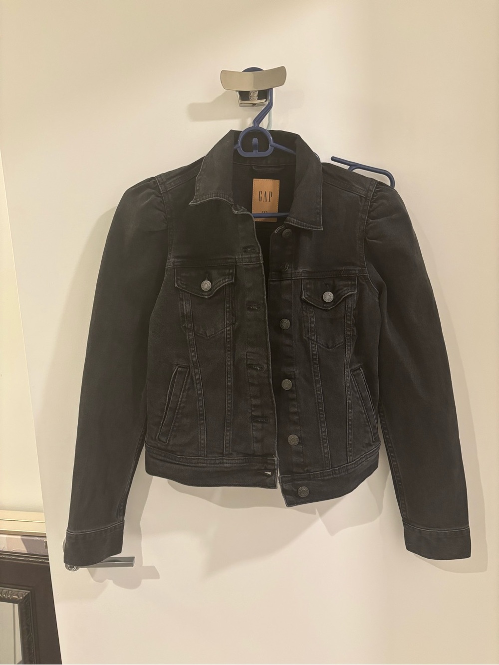 GAP Women’s Black Denim Jacket